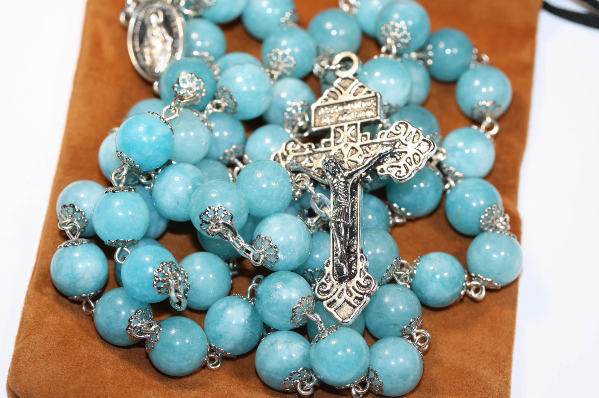 Blue Chalcedony 10mm Rosary in Silver - Image 6