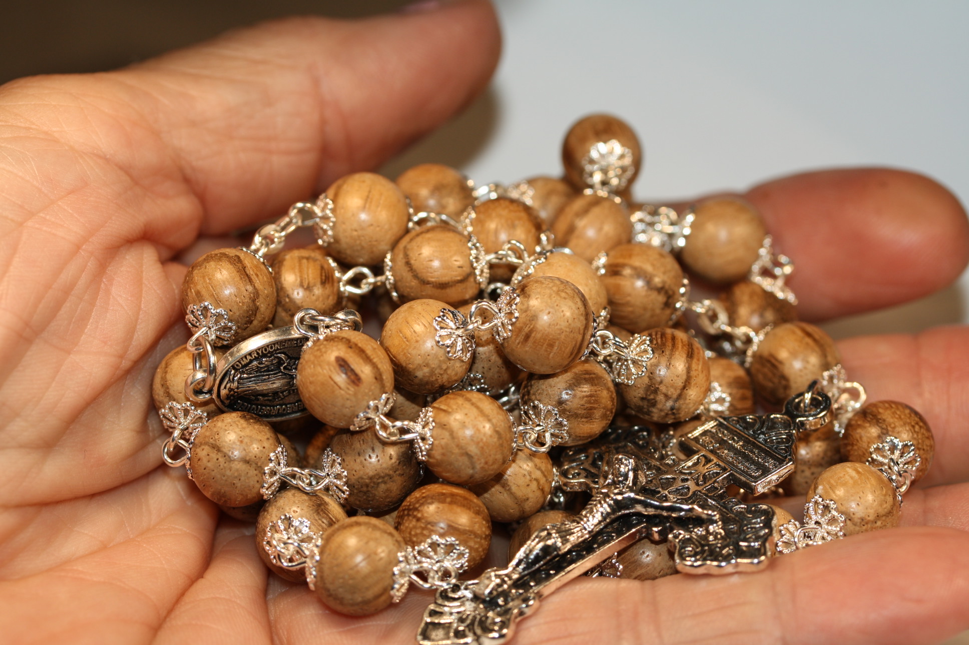 Agarwood Wood 10mm Rosary in Silver - Image 3